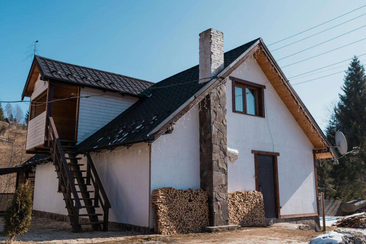 Відпочинковий Комплекс "Alpha Plus" Yablunytsya Exterior foto